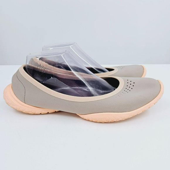 LISSOM Flytes 11.5 Ballet Flats Grey Coral Soles Slip On Comfort Light Stretchy - Picture 8 of 15